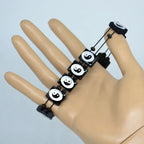 Schwarz-weißes Yin-Yang Holzarmband