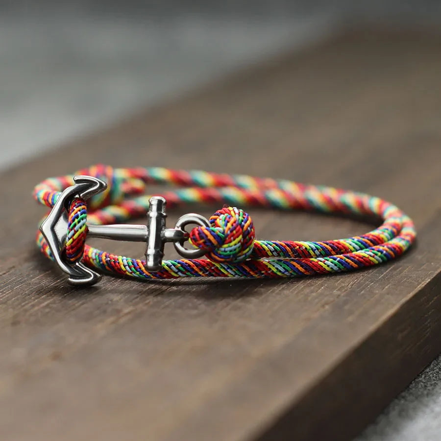 Armband aus Kordel mit Anker 