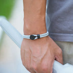 Seilarmband mit schwarzem Kompass Windrose grau