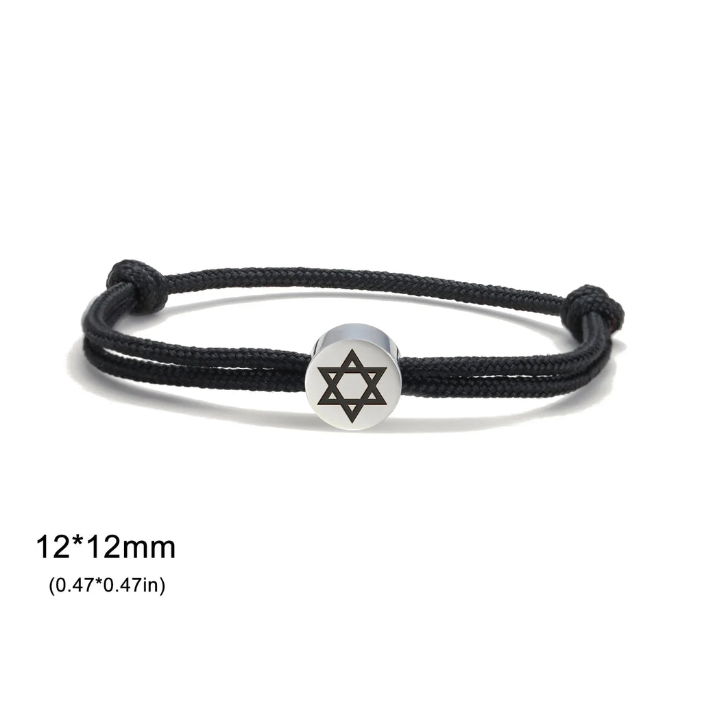 Seilarmband mit dem jüdischen Symbol des schwarzen und silbernen Davidsterns