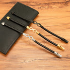 Modernes Herrenarmband aus Leder mit Unendlichkeitssymbol 