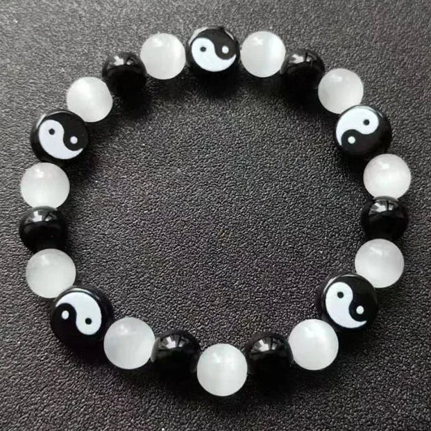 Schwarz-weißes Yin-Yang-Perlenarmband