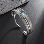 Ethnisches Federarmband