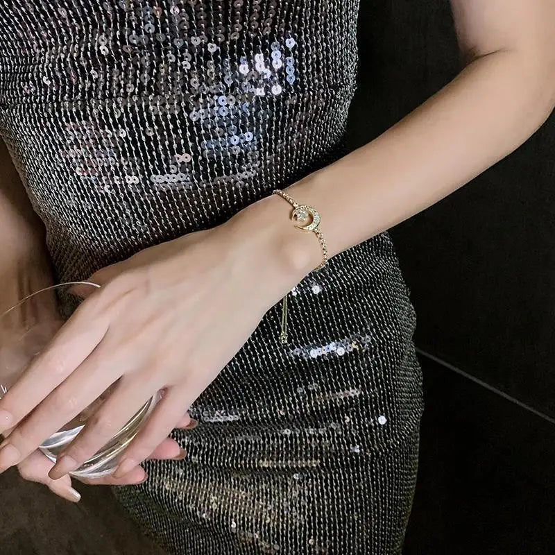 Stern- und Mondarmband mit Strass