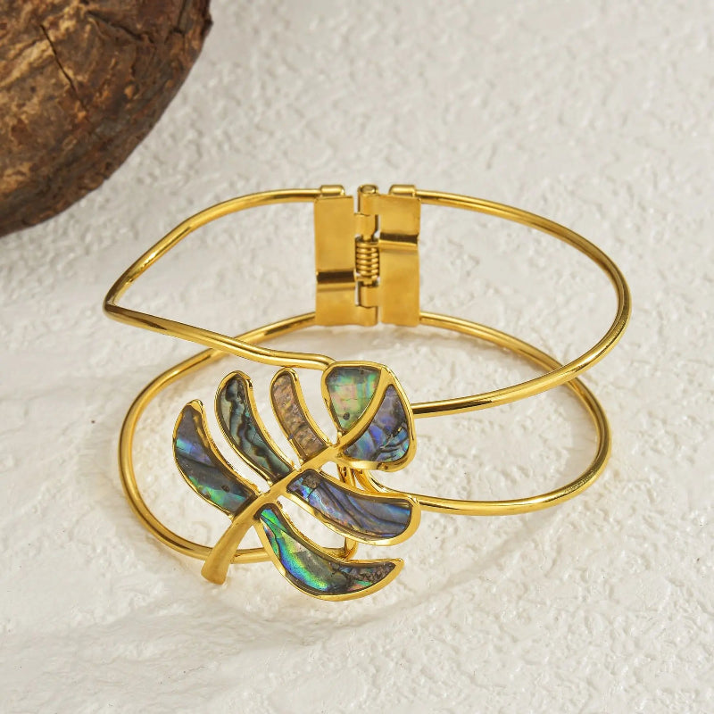Armband mit blauem Palmblatt
