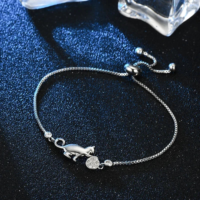 Armband mit Katzenanhänger und Zirkonia, Silber