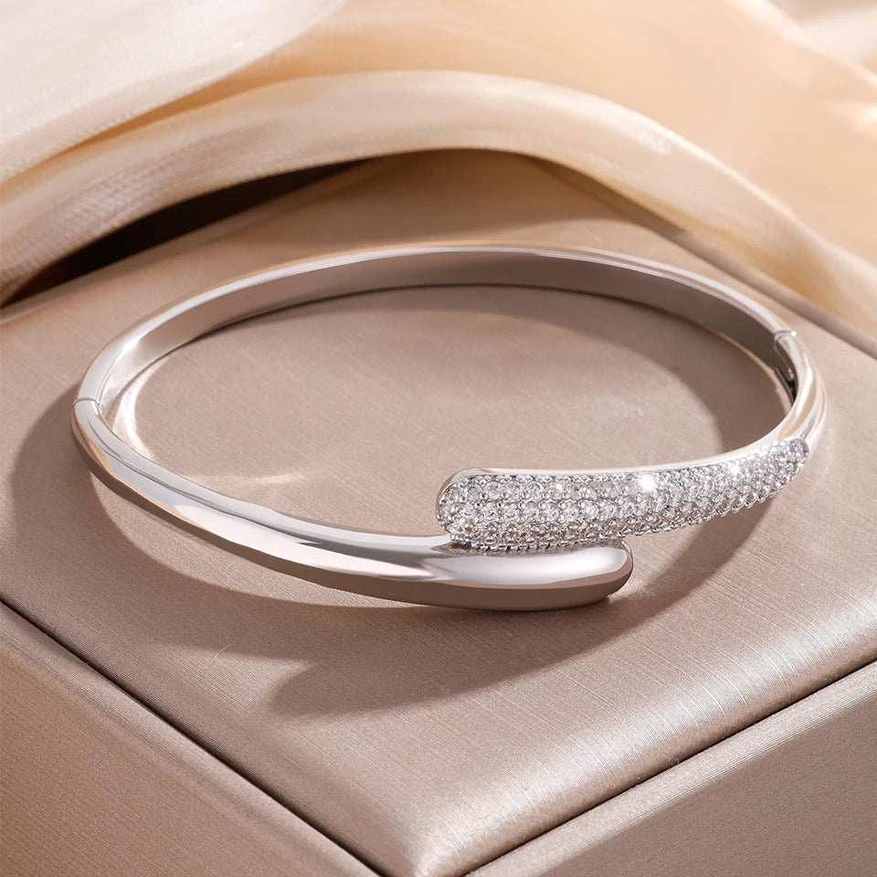 Wassertropfen-Armband aus Zirkon für Damen in Silber