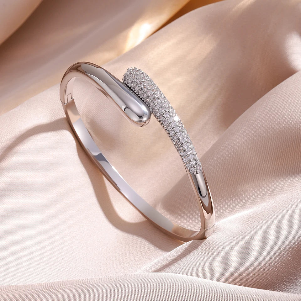 Wassertropfen-Armband aus Zirkon für Damen in Silber