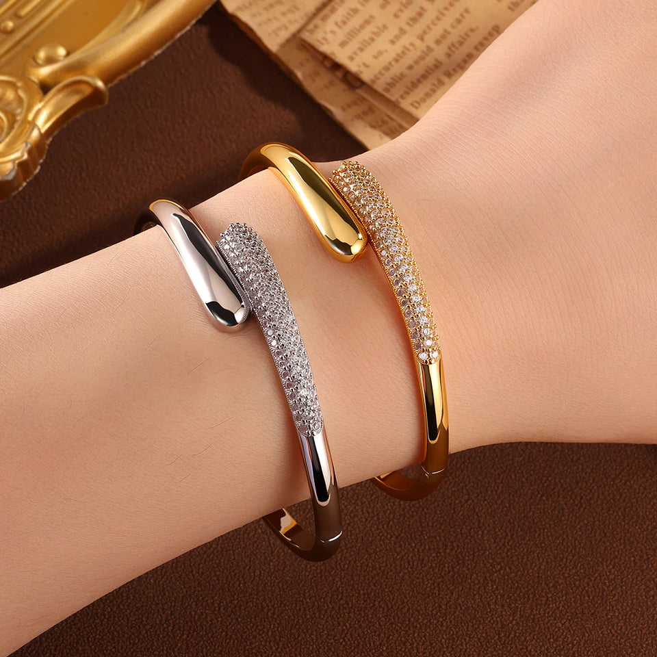 Wassertropfen-Armband aus Zirkon für Damen in Gold