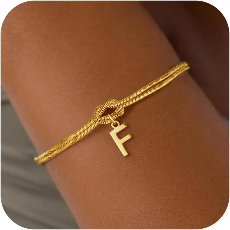Armband mit Initiale und Knoten - Buchstabe 