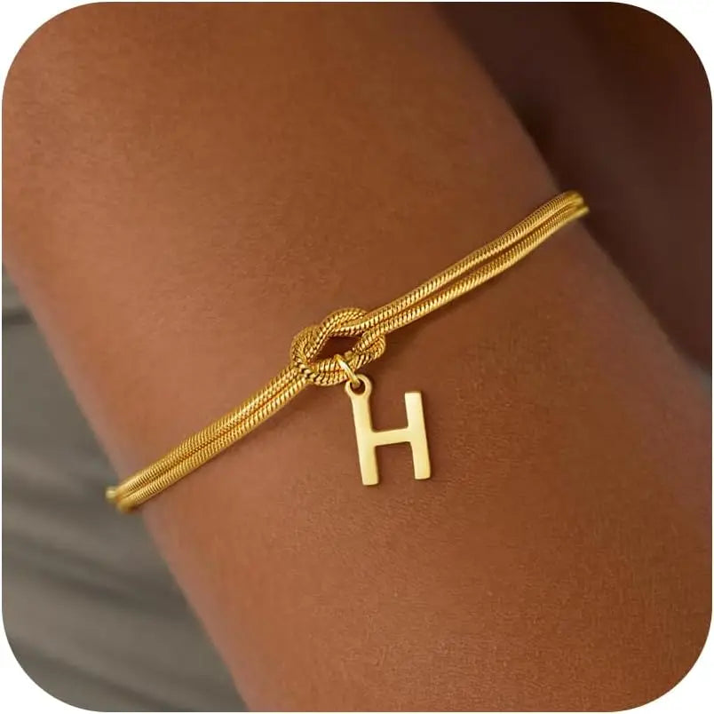 Armband mit Initiale und Knoten - Buchstabe 