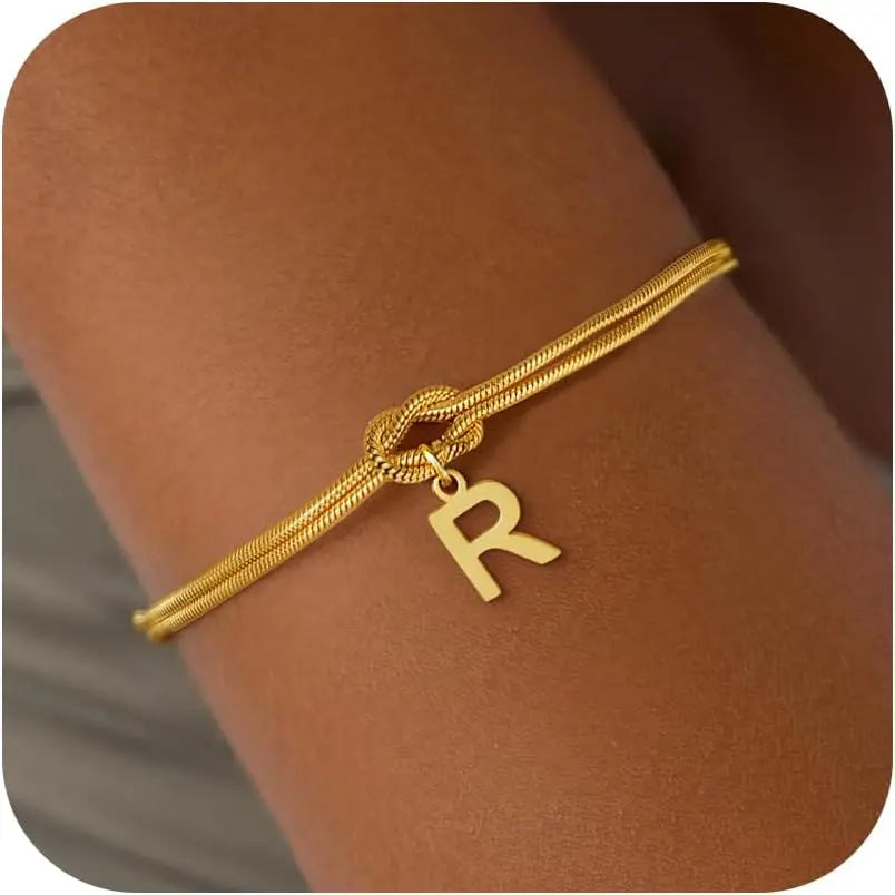 Armband mit Initiale und Knoten - Buchstabe 