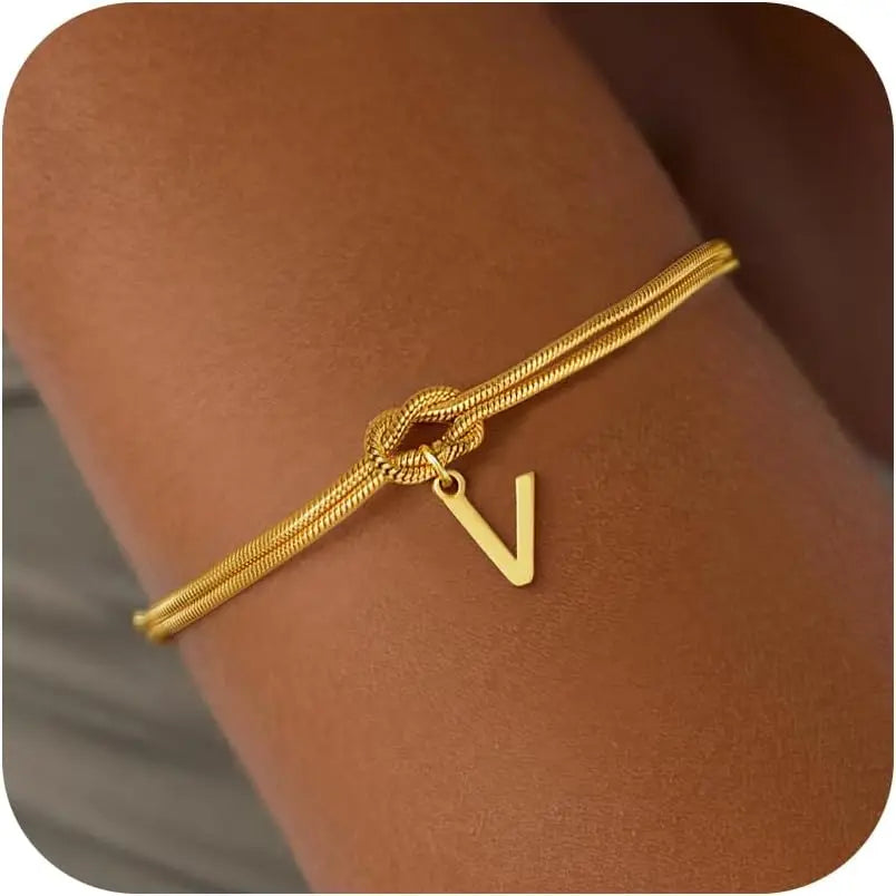 Armband mit Initiale und Knoten - Buchstabe 