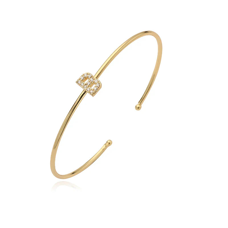 Minimalistisches Initialen-Armband b