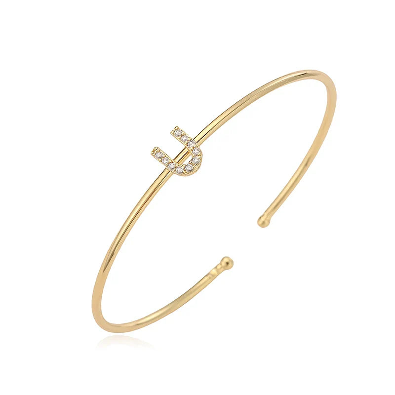 Minimalistisches Initialen-Armband u