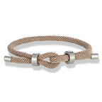 Moderne Armband aus geflochtener Kordel mit beigem Knoten