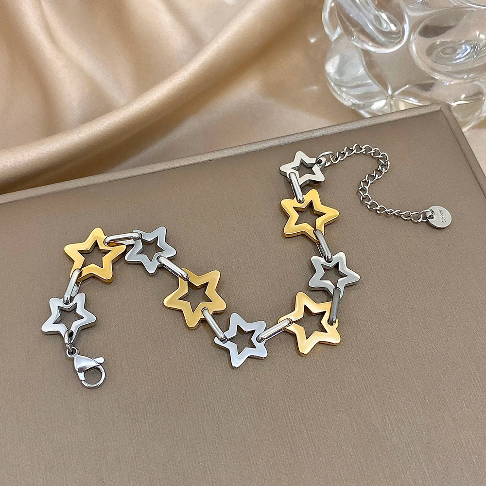 Armband mit mehreren geometrischen Sternen 