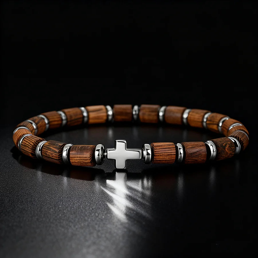 Armband mit Kreuz und Perlen im Holzoptik