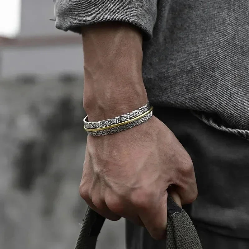 Ethnisches Federarmband für Frauen oder Männer
