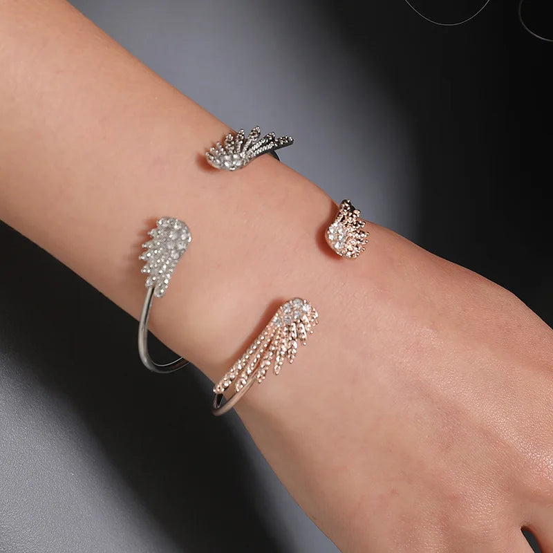 Damenarmband Engelsflügel Roségold