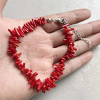 Verstellbares Armband mit rotem Korallenstein