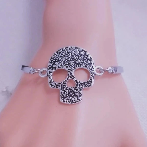 Totenkopf-Armband für Damen Silber
