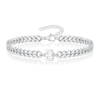 Gedrehtes Armband mit Initiale b