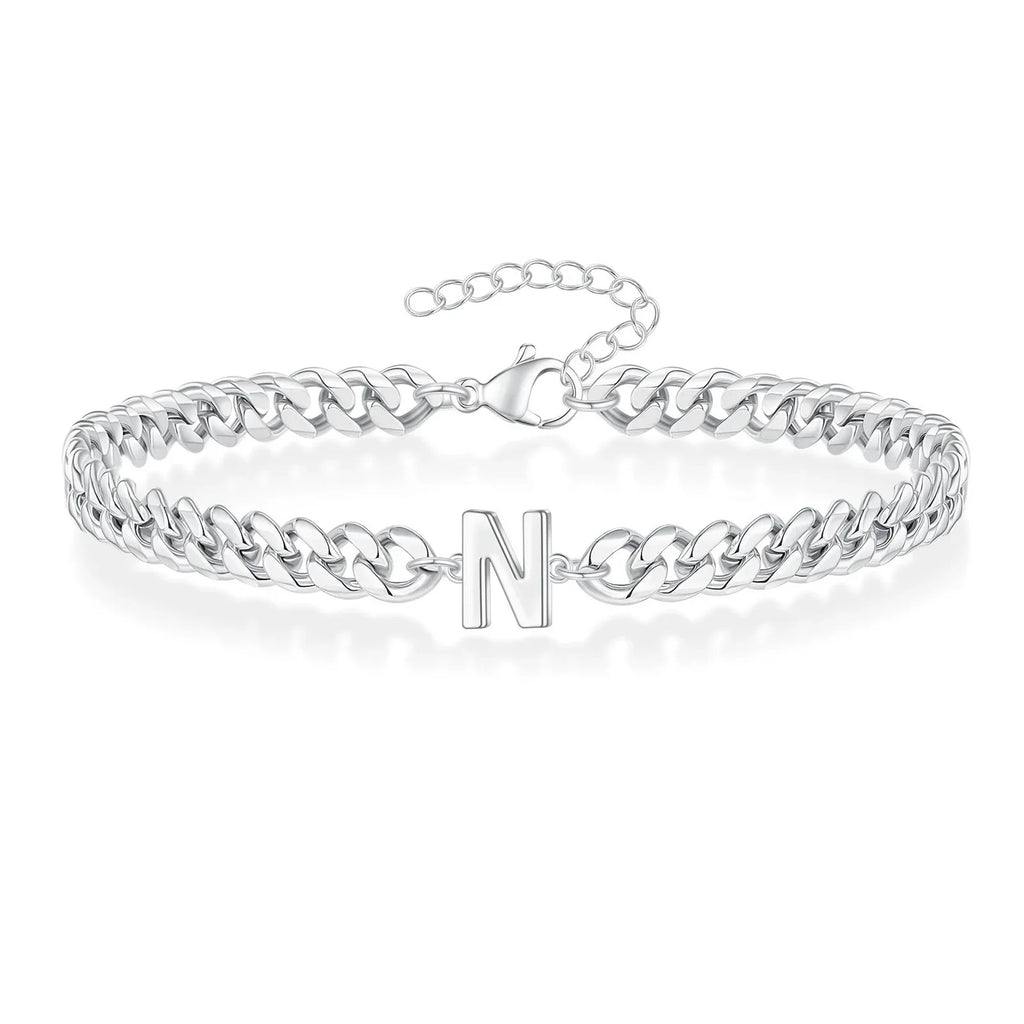 Gedrehtes Armband mit Initiale n