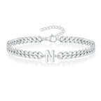 Gedrehtes Armband mit Initiale n