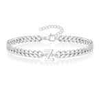 Gedrehtes Armband mit Initiale z