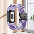 Geflochtenes Armband für Fitbit Charge 5, Charge 6 Uhr violett und weiß