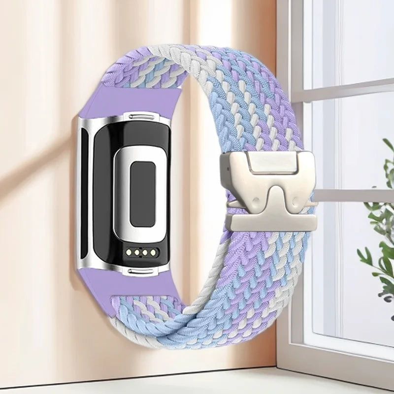 Geflochtenes Armband für Fitbit Charge 5, Charge 6 Uhr violett und weiß
