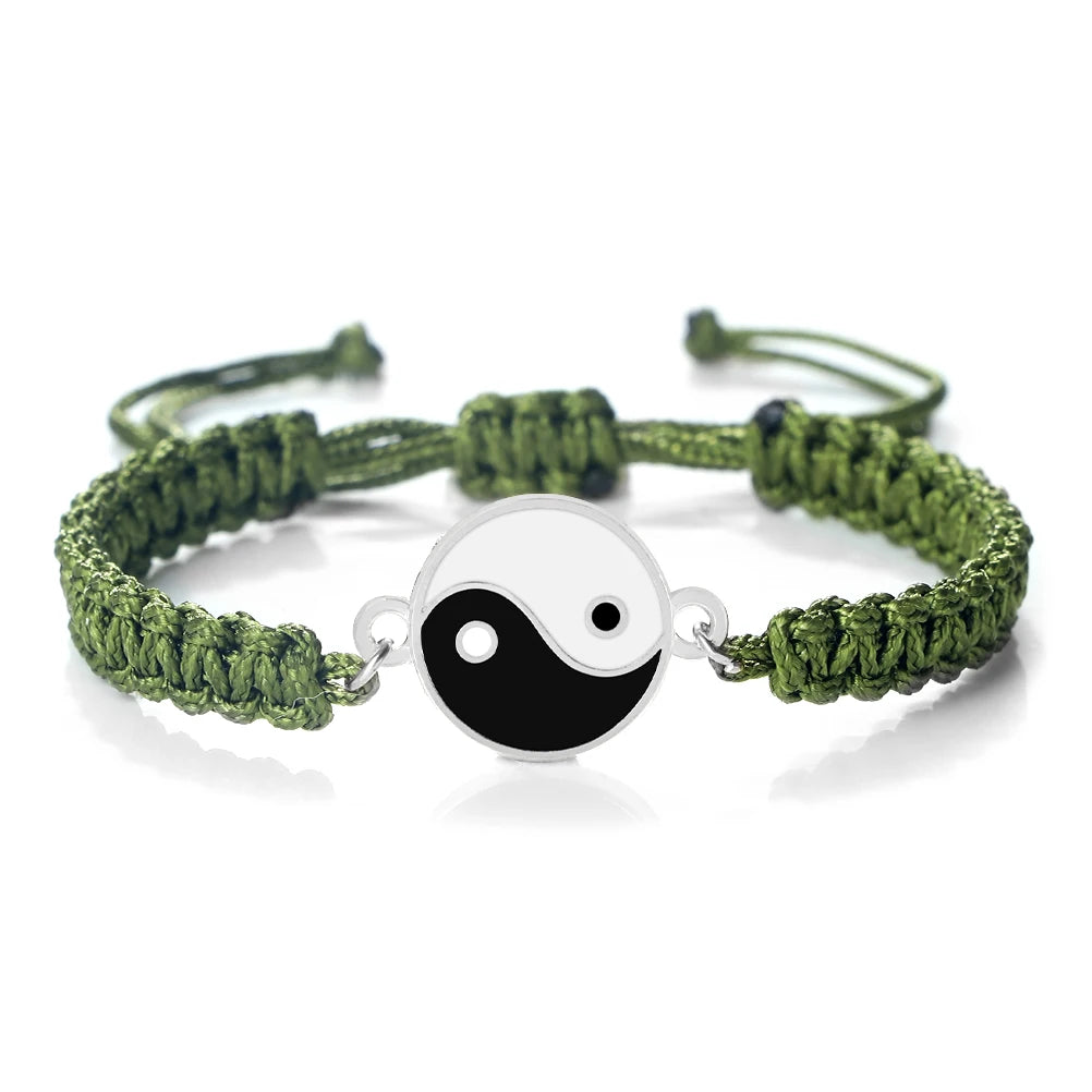 Geflochtenes Yin Yang Armband grün und silber