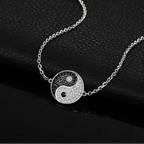 Yin-Yang-Armband mit Strass