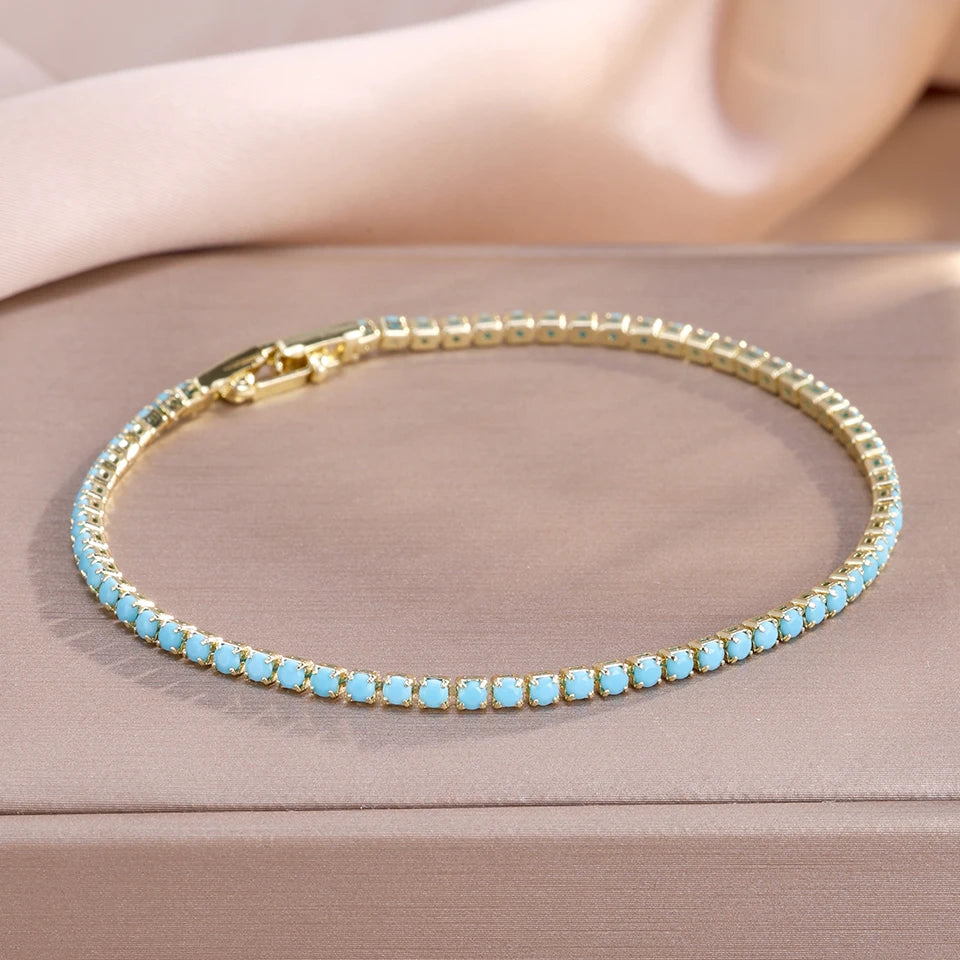 Set mit 3 Armbändern mit vierblättrigen Kleeblättern aus blauem Zirkon