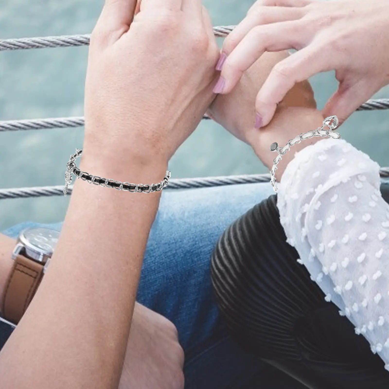 Armbänder für Paare mit Schlüssel und Schloss