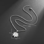 Kette & Medaillon Lotusblume