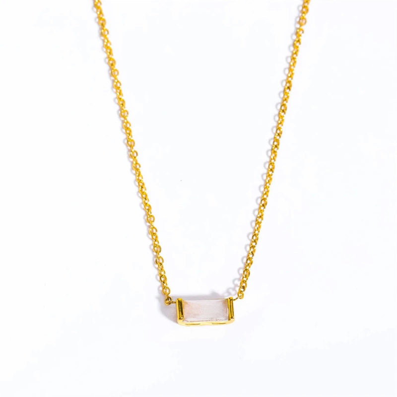 Halskette mit feinem Anhänger bunter Geburtsstein