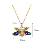 Halskette mit Bienenanhänger