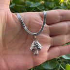 Halskette mit Pilzanhänger Silber