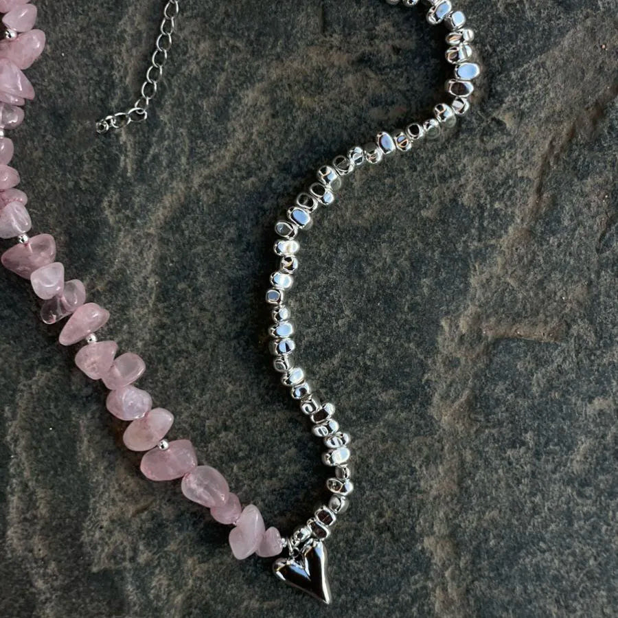 Halskette mit Herzanhänger B