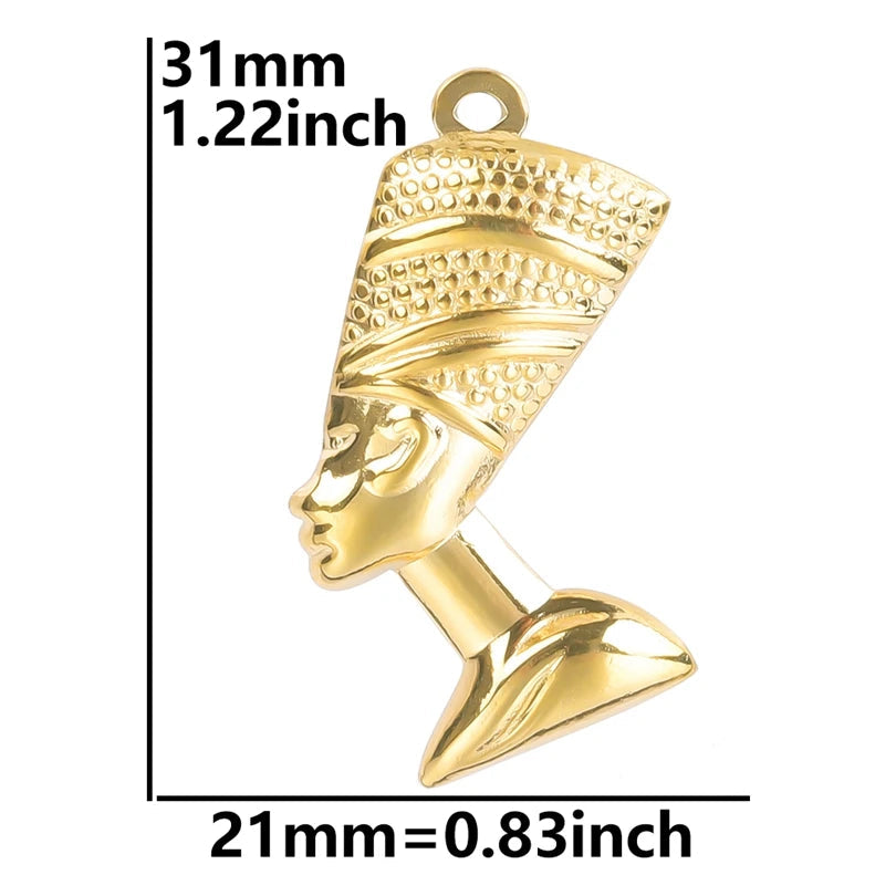 Halskette mit ägyptischem Anhänger von Nofretete 