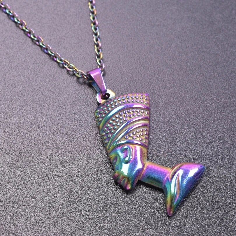 Halskette mit Nofretete-Anhänger antikes Silber