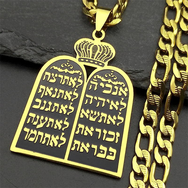 Halskette mit Anhänger jüdischer Gebete die 10 Gebote der <span data-glossary-id="torah">Tora</span> Gold