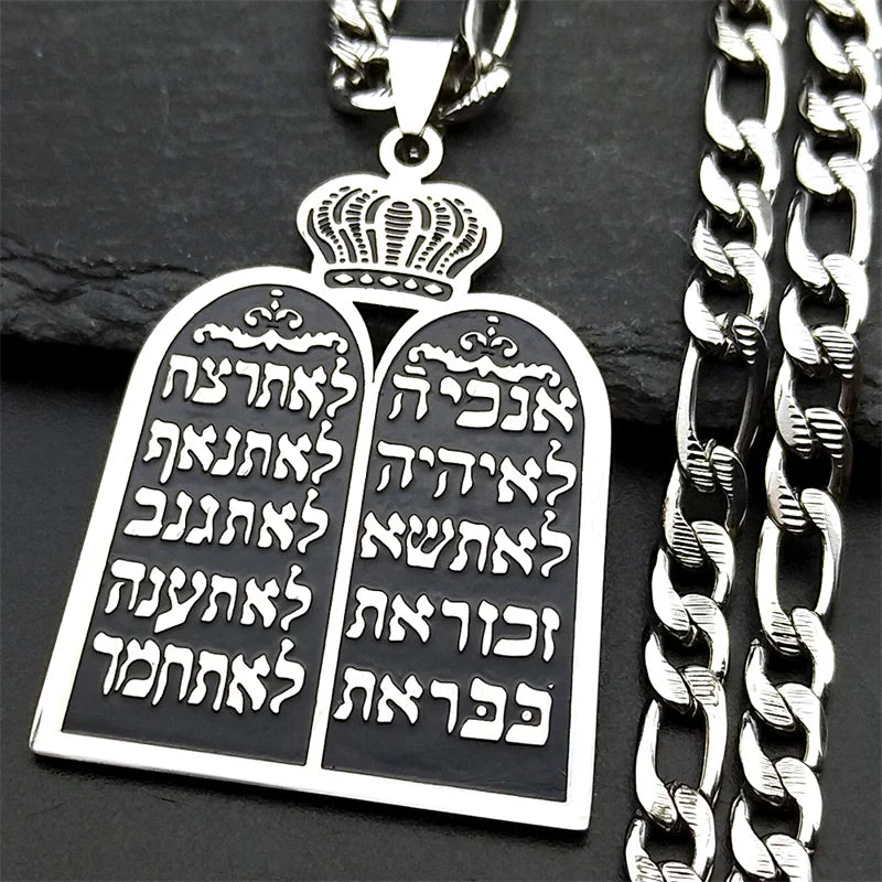 Halskette mit Anhänger jüdischer Gebete die 10 Gebote der <span data-glossary-id="torah">Tora</span> Silber