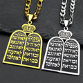 Halskette mit Anhänger jüdischer Gebete die 10 Gebote der <span data-glossary-id="torah">Tora</span> Gold