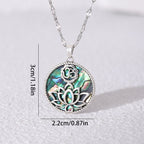 Halskette mit Lotusblüten-Anhänger