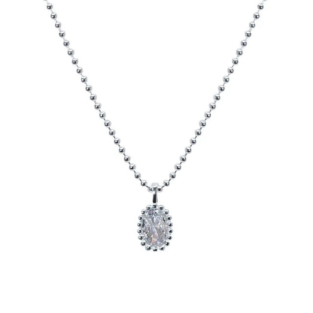 Collana con pendente ovale scintillante a goccia d'acqua