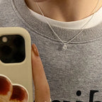 Collana con pendente ovale scintillante a goccia d'acqua