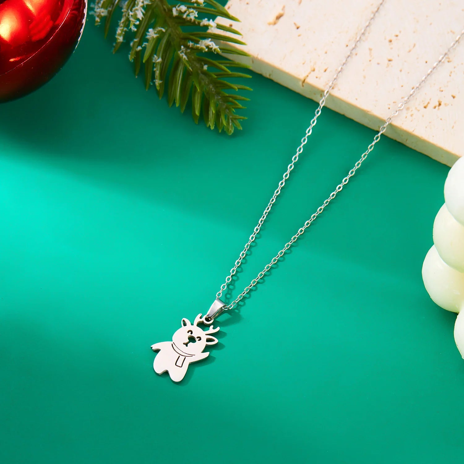 Halskette mit winterlichem Schneemann-Anhänger Silber